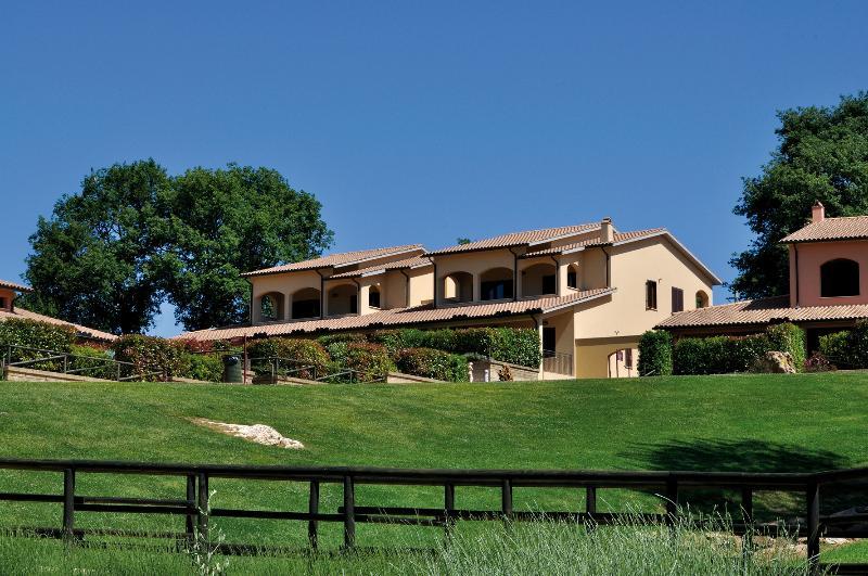 Terme Di Aparthotel Sorano（格罗塞托）